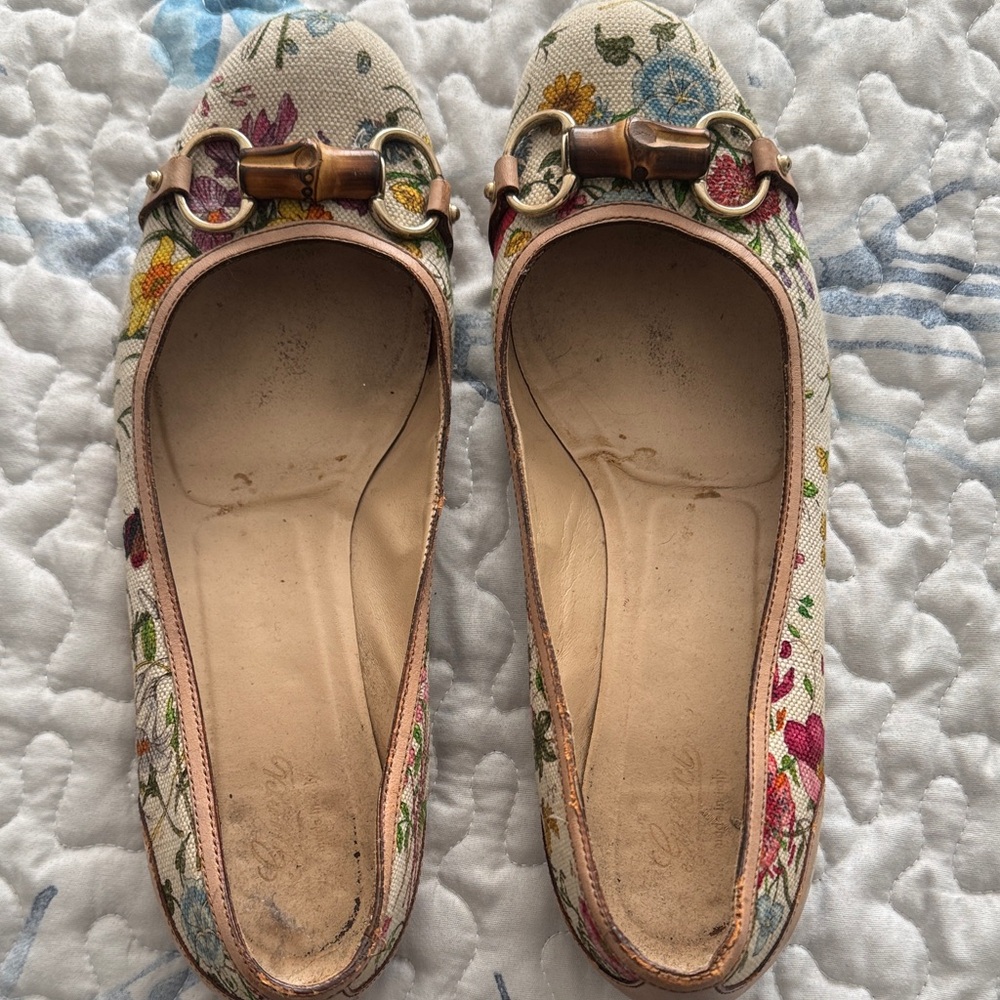Gucci Floral Canvas Loafers with Bamboo Accent